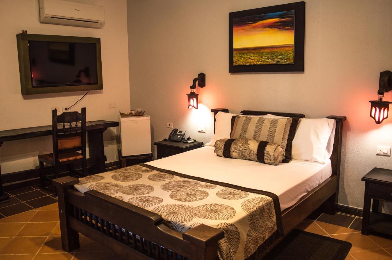 Hotel El Virrey Boutique Honda 亨达 外观 照片